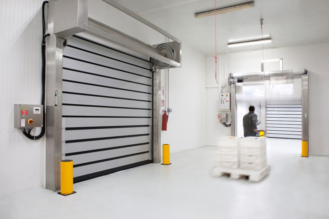 Cold Storage Warehouse: Definition, How It Works, and Key Features