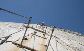 climbing Yosemite National Park’s Half Dome